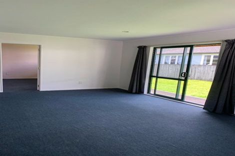 Photo of property in 28 Wainuiomata Road, Wainuiomata, Lower Hutt, 5014