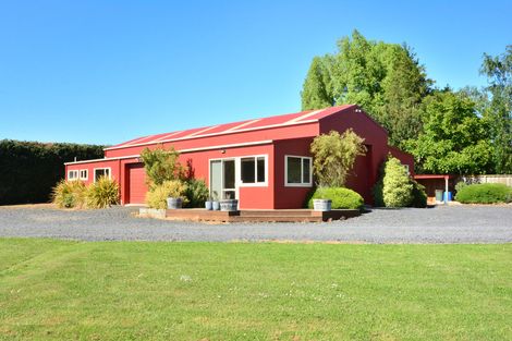 Photo of property in 100 Wingatui Road, Mosgiel, 9024