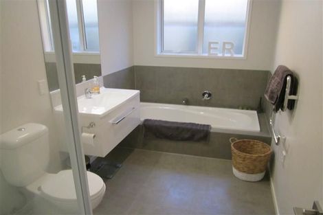 Photo of property in 128 Rowesdale Drive, Ohauiti, Tauranga, 3112