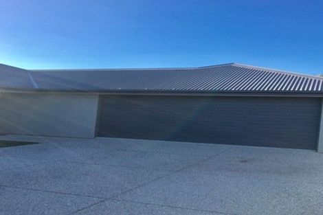 Photo of property in 16 Cone Peak Close, Lake Hayes, Queenstown, 9304