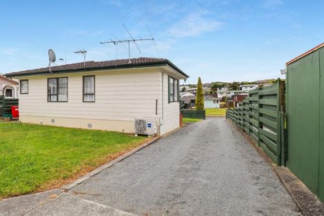 Photo of property in 12 Blueberry Grove, Timberlea, Upper Hutt, 5018