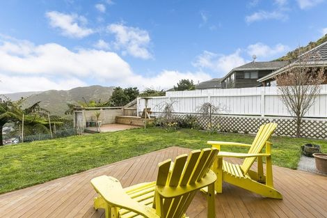 Photo of property in 61 Satara Crescent, Khandallah, Wellington, 6035