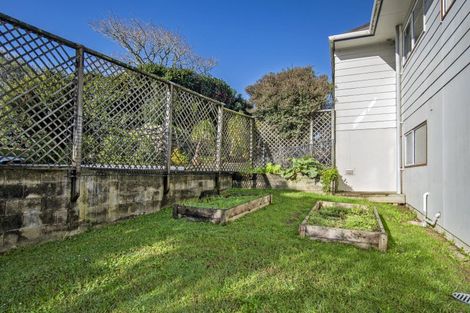 Photo of property in 12 Lockesley Place, Onerahi, Whangarei, 0110