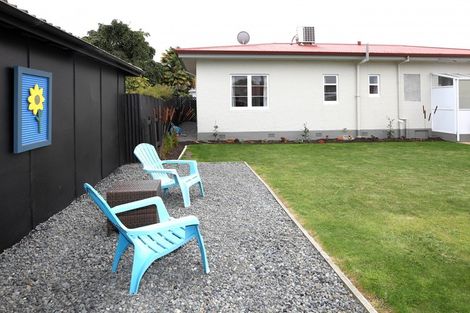 Photo of property in 214 Saint Leonards Avenue, Saint Leonards, Hastings, 4120