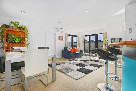 Photo of property in 23 Coates Place, Rangiora, 7400