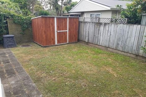 Photo of property in 17a Enderby Drive, Te Atatu Peninsula, Auckland, 0610