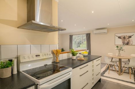 Photo of property in 42 Postgate Drive, Whitby, Porirua, 5024