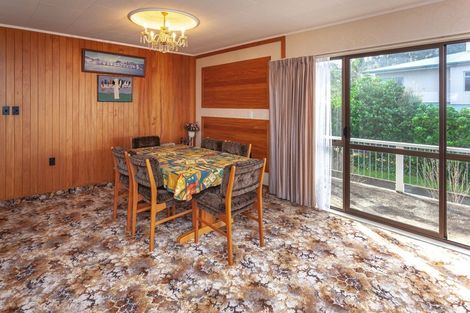 Photo of property in 215 Paku Drive, Tairua, 3508