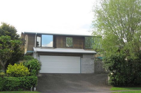 Photo of property in 182 Govett Avenue, Frankleigh Park, New Plymouth, 4310