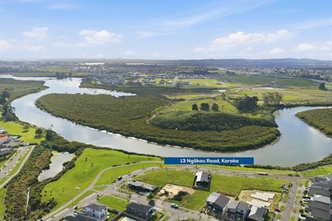 Photo of property in 13 Ngakau Road, Karaka, 2113
