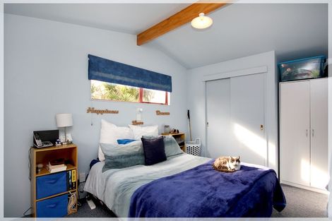 Photo of property in 17 Aru Street, Tangimoana, 4822