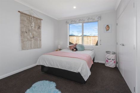 Photo of property in 15 Bridford Way, Paraparaumu, 5032