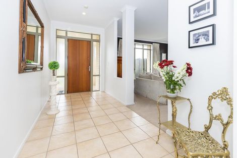 Photo of property in 13 Winchester Place, Rototuna North, Hamilton, 3210