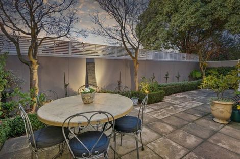 Photo of property in 6/22 Stoneyhurst Street, St Albans, Christchurch, 8014