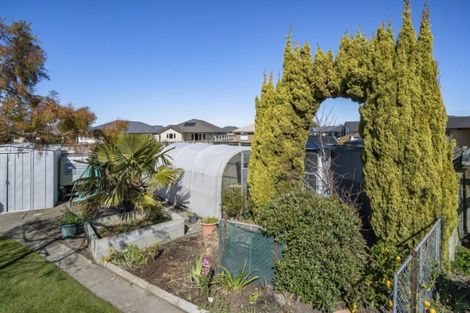 Photo of property in 20 Clifford Place, Amberley, 7410