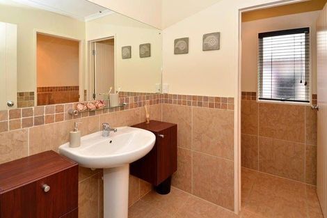 Photo of property in 88 Middlefield Drive, Flat Bush, Auckland, 2016