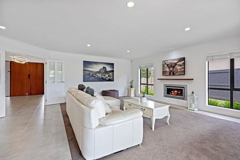 Photo of property in 48 Santa Cruz Drive, Papamoa Beach, Papamoa, 3118