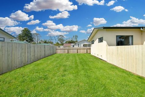 Photo of property in 31f Springs Road, Parakai, 0830