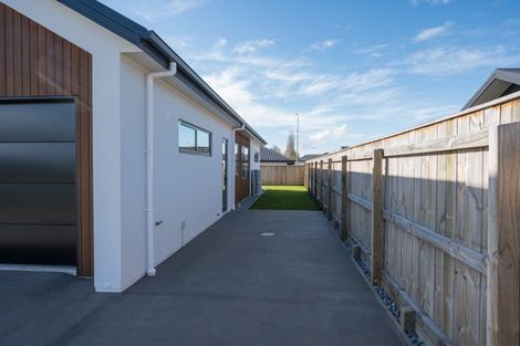 Photo of property in 1 Greenway Crescent, Hope, Richmond, 7020