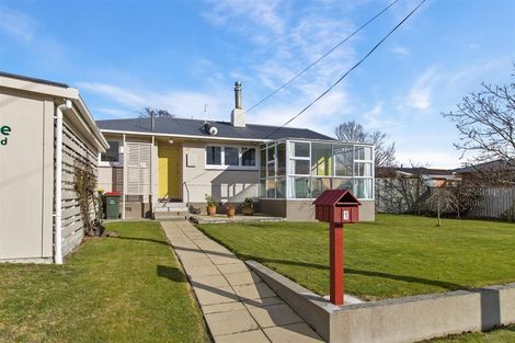 Photo of property in 1 Bond Street, Waimate, 7924