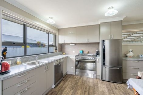 Photo of property in 39 Stirrat Street, Kingswell, Invercargill, 9812