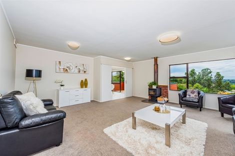 Photo of property in 15 Clearview Heights, Ranui, Auckland, 0612
