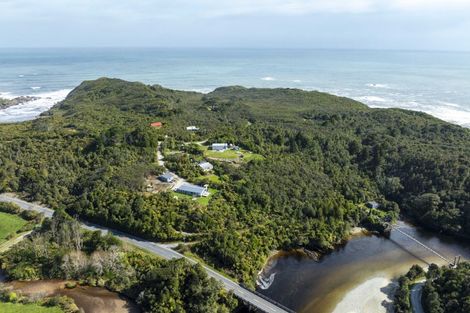 Photo of property in 42b Cemetery Road, Charleston, Cape Foulwind, 7892