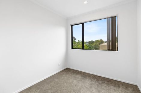 Photo of property in 5 Powrie Street, Glenfield, Auckland, 0629
