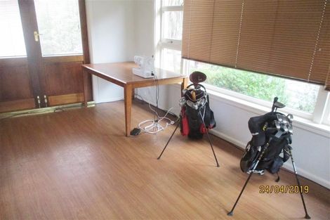 Photo of property in 2 Ilfracombe Place, Burnside, Christchurch, 8053