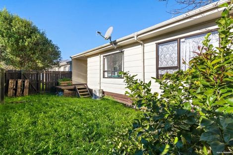 Photo of property in 5/19 Smiths Avenue, Papakura, 2110