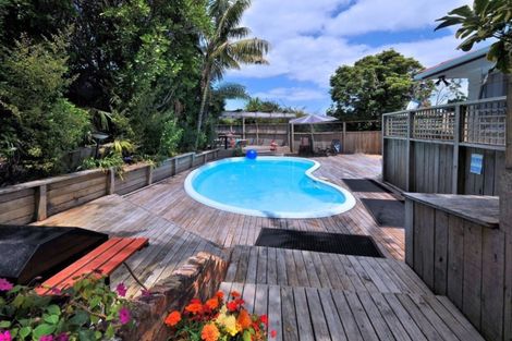 Photo of property in 53 Stredwick Drive, Torbay, Auckland, 0630