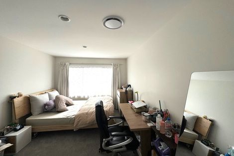 Photo of property in 2 Leneford Drive, East Tamaki, Auckland, 2013