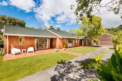 Photo of property in 85 Clifton Terrace, Fitzherbert, Palmerston North, 4410