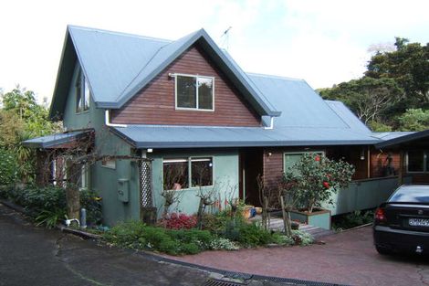 Photo of property in 93 Palmerston Road, Birkenhead, Auckland, 0626