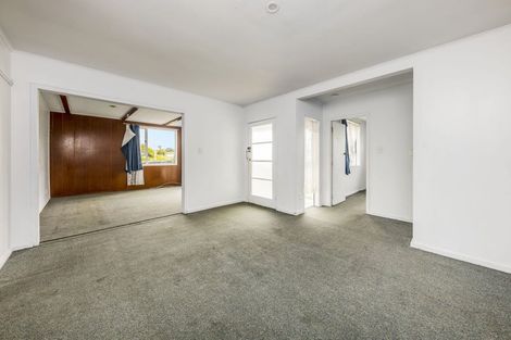 Photo of property in 18 Olive Crescent, Papatoetoe, Auckland, 2025