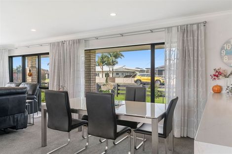 Photo of property in 10 Watch Lane, Waipu, 0510