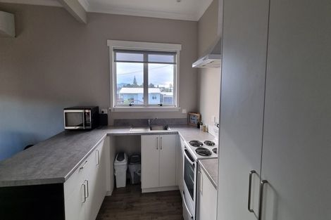 Photo of property in 24 Hall Street, Kihikihi, Te Awamutu, 3800