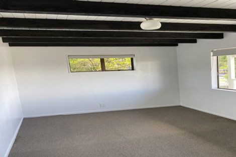 Photo of property in 18 Delshaw Avenue, Stanmore Bay, Whangaparaoa, 0932