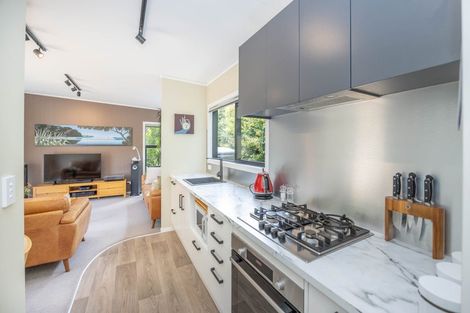 Photo of property in 28 Kiwi Avenue, Forest Lake, Hamilton, 3200