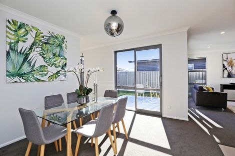 Photo of property in 18 Pelorus Avenue, Poraiti, Napier, 4112