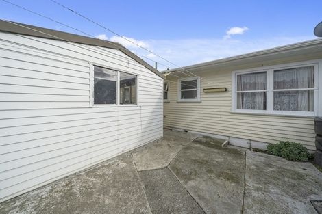 Photo of property in 36 Cambridge Street, Levin, 5510