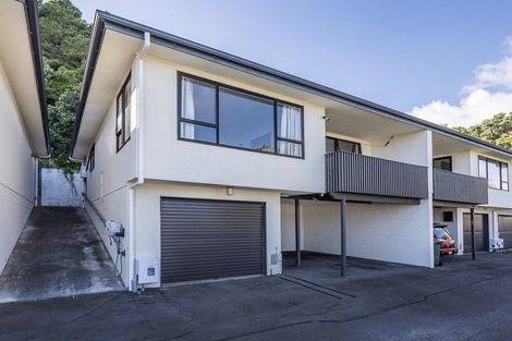 Photo of property in 4/24 Acheron Road, Paremata, Porirua, 5026