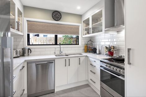 Photo of property in 3/255 Meola Road, Point Chevalier, Auckland, 1022