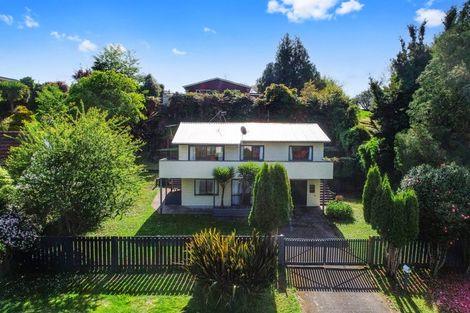 Photo of property in 9 Tihi Road, Springfield, Rotorua, 3015
