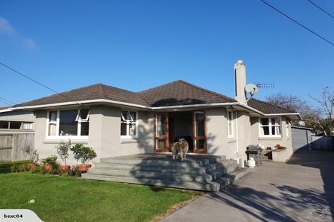 Photo of property in 24 East Street, Claudelands, Hamilton, 3214