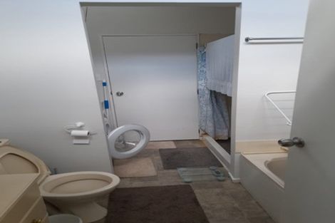 Photo of property in 33f Peverel Street, Riccarton, Christchurch, 8011