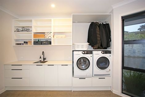 Photo of property in 5 Braxonne Close, Pukekohe, 2120