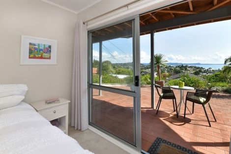 Photo of property in 1/34 Totara Road, Stanmore Bay, Whangaparaoa, 0932