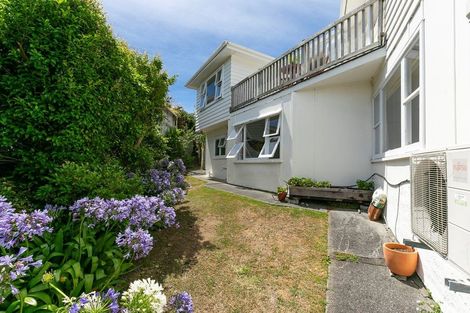 Photo of property in 85a Seatoun Heights Road, Seatoun, Wellington, 6022