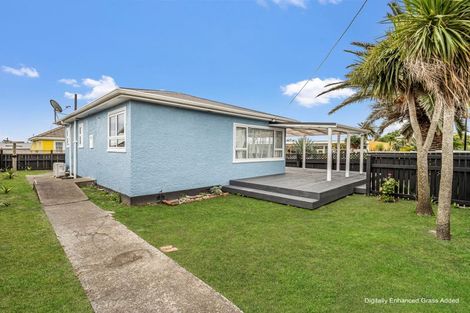 Photo of property in 31 Matai Street, Castlecliff, Whanganui, 4501